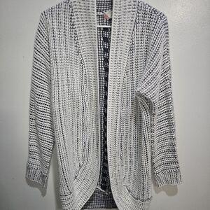 Elegant Monochrome Open-Front Cardigan